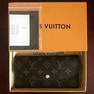 Louis Vuitton Emilie Wallet